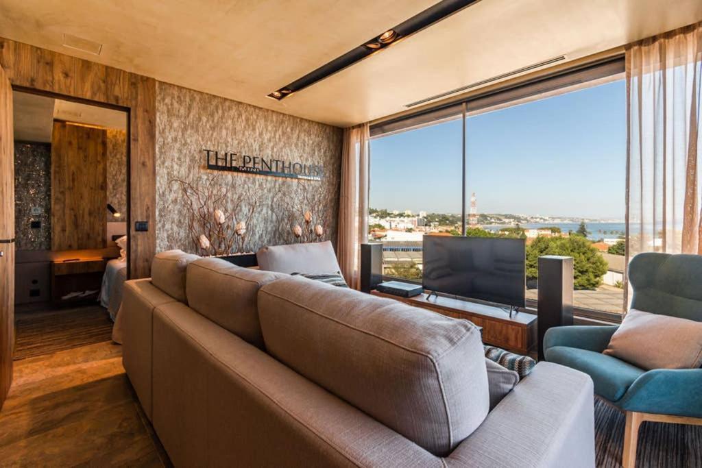 The Minipenthouse Terrace & Spa Paço de Arcos Екстериор снимка