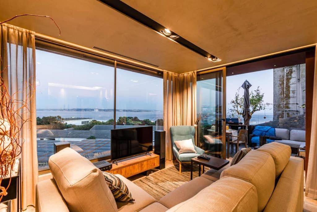 The Minipenthouse Terrace & Spa Paço de Arcos Екстериор снимка