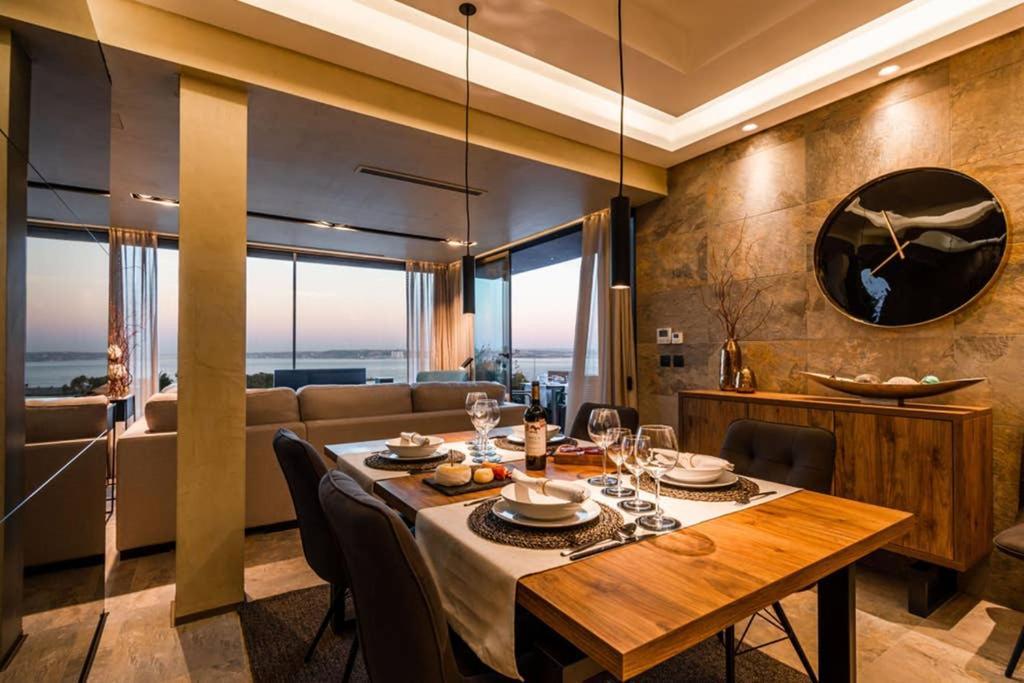 The Minipenthouse Terrace & Spa Paço de Arcos Екстериор снимка